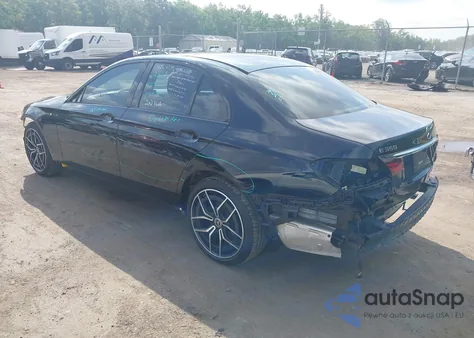 2021 Mercedes-Benz E 350 4Matic z USA, uszkodzony, nr VIN W1KZF8EB7MA908532